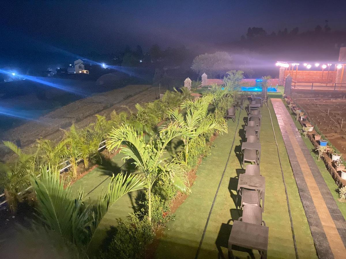 Shivanya Palace マハバレシュワール エクステリア 写真